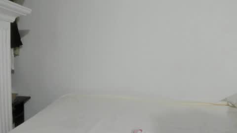 Snapshot of sienna_glow chatting on June 2026 11:46:02 AM sienna_glow online show from June 2026 11:46:02 AM