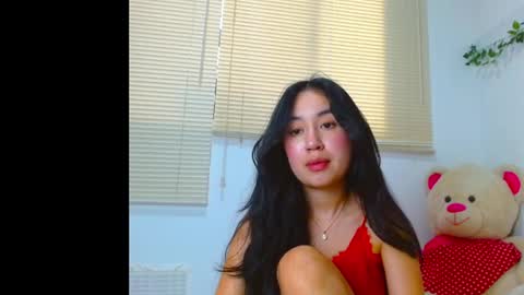 Snapshot of sienna_lorens chatting on February 2026 03:10:01 PM Amber online show from February 2026 03:10:01 PM