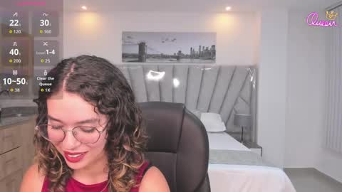 siiena online show from May 2026 06:49:02 PM