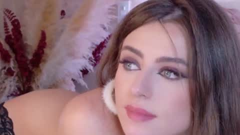 Snapshot of sienna_voss chatting on June 2026 02:53:01 AM sienna_voss online show from June 2026 02:53:01 AM