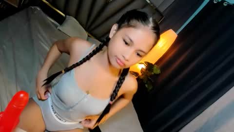 Belle online show from September 2025 07:21:02 AM