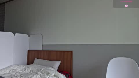 Snapshot of silas_kim chatting on February 2026 02:24:01 AM Silas Kim online show from February 2026 02:24:01 AM