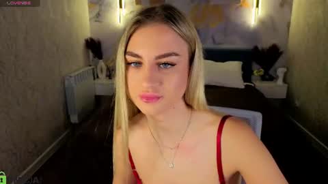 Snapshot of silen_tori chatting on June 2026 02:53:01 AM Silen online show from June 2026 02:53:01 AM