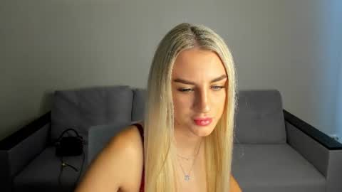 Snapshot of silen_tori chatting on June 2026 08:50:01 AM Silen online show from June 2026 08:50:01 AM