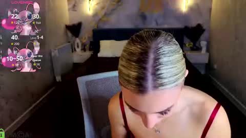 Snapshot of silen_tori chatting on June 2026 01:21:01 AM Silen online show from June 2026 01:21:01 AM