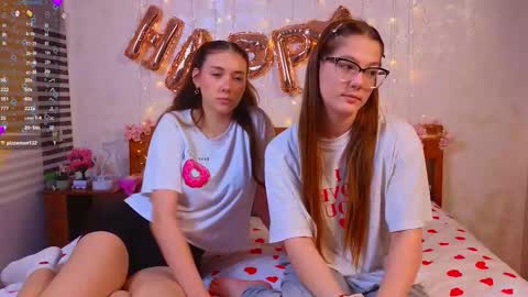 Snapshot of silentwins chatting on February 2026 11:37:01 AM Megan Pamela online show from February 2026 11:37:01 AM