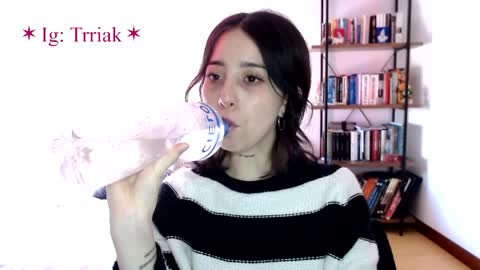 silkbite online show from April 2026 09:20:02 PM