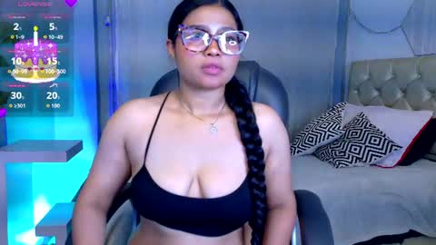 Snapshot of silvana_lorc chatting on June 2026 07:04:01 PM Silvana online show from June 2026 07:04:01 PM