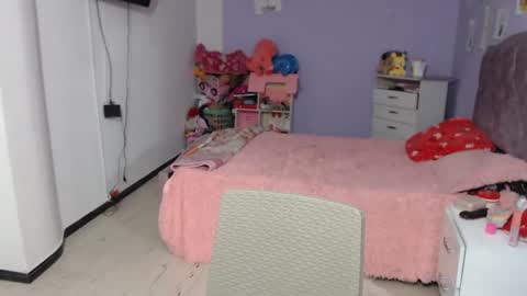 Snapshot of silvanaroberts_ chatting on January 2025 11:14:02 PM  Rouse  online show from January 2025 11:14:02 PM