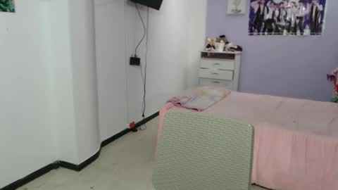 Snapshot of silvanaroberts_ chatting on March 2025 09:48:02 PM  Rouse  online show from March 2025 09:48:02 PM