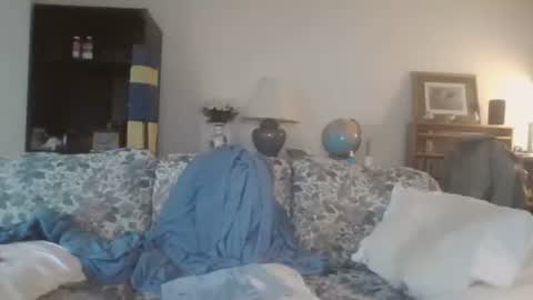 silverfunfox online show from April 2026 05:10:01 PM