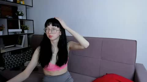 Alice online show from March 2026 09:15:01 PM