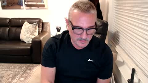 silveroli187 online show from September 2025 04:01:01 PM