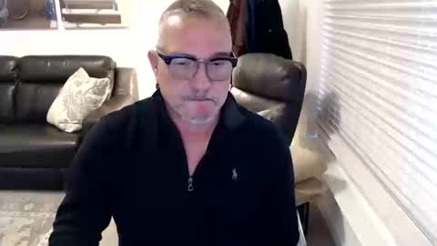 silveroli187 online show from October 2025 04:30:02 PM