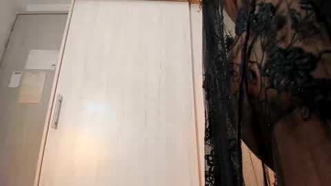 Snapshot of silverosequeen chatting on September 2025 10:19:01 AM silverosequeen online show from September 2025 10:19:01 AM