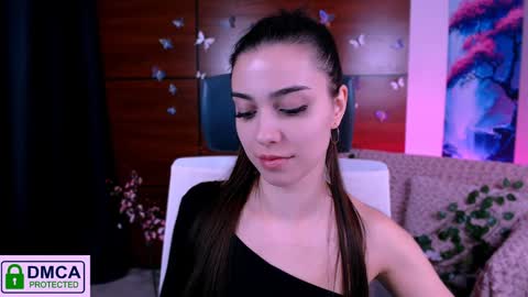 Snapshot of silvia_queen1 chatting on December 2024 11:47:01 PM Silvia nude in pvt  online show from December 2024 11:47:01 PM