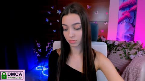 Snapshot of silvia_queen1 chatting on December 2024 11:12:02 PM Silvia nude in pvt  online show from December 2024 11:12:02 PM