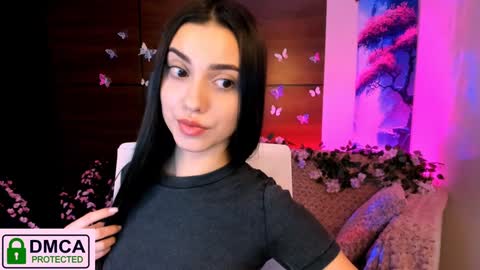 Snapshot of silvia_queen1 chatting on January 2025 03:15:01 AM Silvia nude in pvt  online show from January 2025 03:15:01 AM