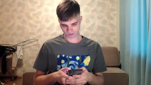 Snapshot of simbo_cool chatting on September 2025 09:32:01 AM Simba online show from September 2025 09:32:01 AM