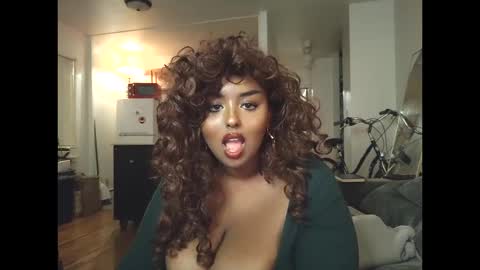 Simin Fox online show from October 2025 02:12:02 AM