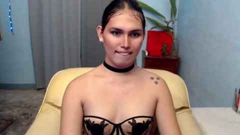 Snapshot of simisonova69 chatting on February 2026 12:10:02 PM Simi online show from February 2026 12:10:02 PM