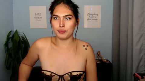 Snapshot of simisonova69 chatting on February 2026 04:03:02 PM Simi online show from February 2026 04:03:02 PM