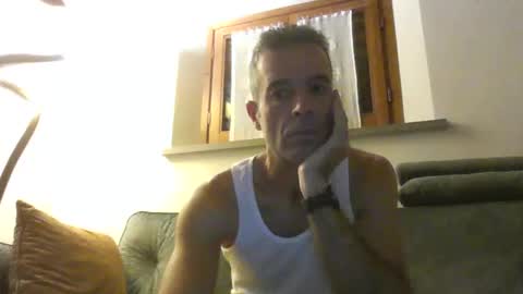 Snapshot of simmeturbate chatting on October 2025 03:16:02 AM Italiandaddyitalydickassbottomassholecomshowmasturbatenudeboyitalyatleticcutemuscolarhardcockdickboy online show from October 2025 03:16:02 AM