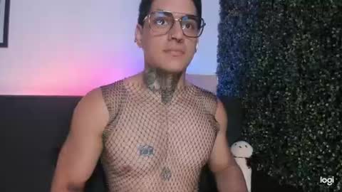 Snapshot of simon_cortes chatting on June 2026 11:13:01 AM Simon Cortes online show from June 2026 11:13:01 AM