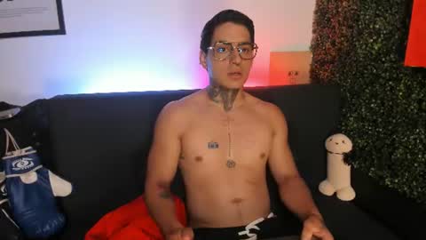 Snapshot of simon_cortes chatting on July 2026 11:57:02 AM Simon Cortes online show from July 2026 11:57:02 AM