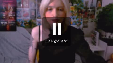 Simona online show from November 2025 10:23:01 PM