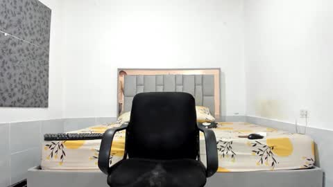 SIMON KELER online show from January 2026 12:59:01 AM