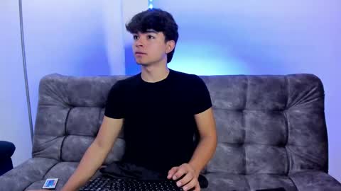  Simon  online show from January 2025 01:56:02 PM