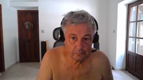 Simon online show from September 2025 04:14:02 AM