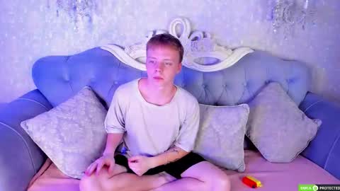 Simon online show from November 2025 09:02:02 AM