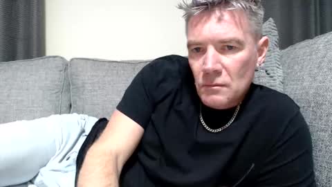 Ricky online show from November 2025 08:30:01 PM