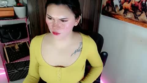 Snapshot of simplepinayx chatting on April 2026 08:32:01 PM call me nath online show from April 2026 08:32:01 PM