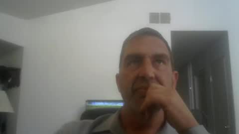 Snapshot of simplesamesq chatting on August 2026 05:15:01 PM simplesamesq online show from August 2026 05:15:01 PM