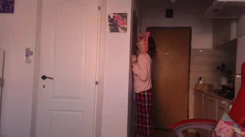 simyhvn online show from March 2026 05:37:02 AM