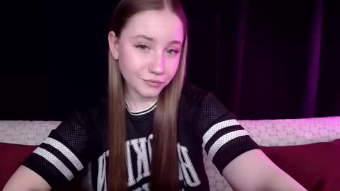 Snapshot of sindiwatsoon chatting on January 2025 12:36:02 PM Sindi online show from January 2025 12:36:02 PM