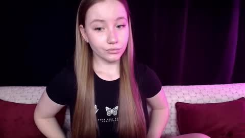 Snapshot of sindiwatsoon chatting on January 2025 01:53:01 PM Sindi online show from January 2025 01:53:01 PM