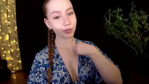 Snapshot of sindiwatsoon chatting on October 2025 01:46:02 PM Sindi online show from October 2025 01:46:02 PM