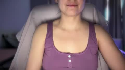 Sindra online show from October 2025 05:57:02 PM