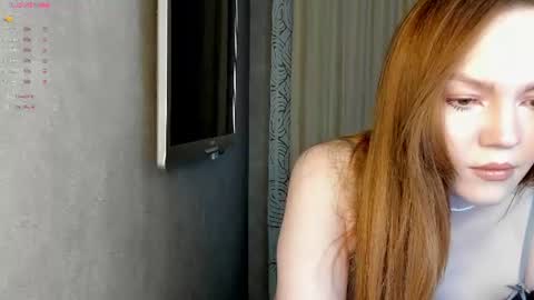 Snapshot of sinfulsmile_ chatting on June 2026 04:26:01 AM Ivy online show from June 2026 04:26:01 AM
