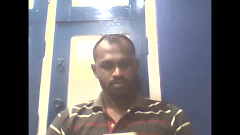 Snapshot of singletamilblackboy chatting on December 2024 06:02:02 PM singletamilblackboy online show from December 2024 06:02:02 PM