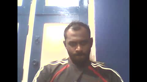 Snapshot of singletamilblackboy chatting on January 2025 12:18:01 PM singletamilblackboy online show from January 2025 12:18:01 PM