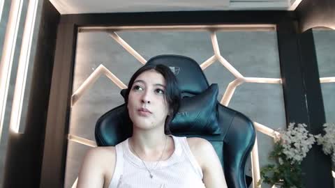 SinLickerr online show from March 2026 07:43:02 PM