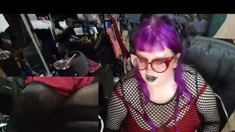 Snapshot of sinstresshemlock chatting on June 2026 03:50:02 AM Sinstress hemlock online show from June 2026 03:50:02 AM