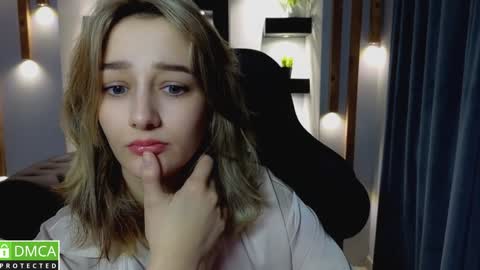 Sinty Noria online show from January 2025 08:41:02 AM