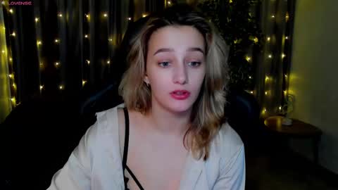 Sinty Noria online show from February 2025 04:08:02 AM