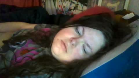 Siofra online show from November 2025 06:54:01 PM